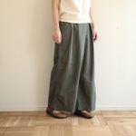 shiki pants / khaki
