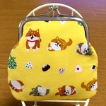 ねこ柄がま口財布