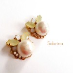【再販】rabbitビジューイヤリングyellow／ピアス
