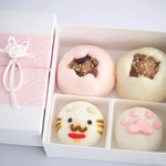 赤飯まんじゅうとお菓子どうぶつ園まんじゅう４個入（白猫水引）