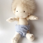 ギュッとだき人形　小さめ　双子のアオくん