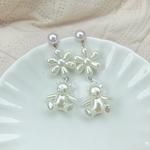 パールテディベアピアス/イヤリング
