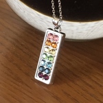 グルーデコ  スワロフスキーネックレス レインボー