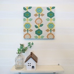 【アウトレット品】ブロックフラワー（オフホワイト)のファブリックパネル