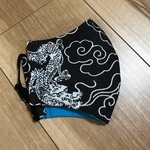 《夏用》手ぬぐいマスク (龍／右  内側：青／自然染料) 大きめサイズ 