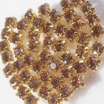 A級ラインストーン3mm(ライトトパーズ)(50個)ゴールド台座付ビジュー 102GA010