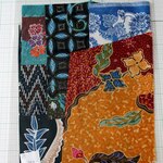 バティックのはぎれ　ジャワ更紗のはぎれ　Batik　蝋けつ染　染色