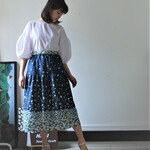 白いネモフィラお花畑のティアードスカート