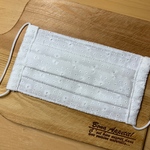 ＊再販⑦＊　♫送料無料♫夏用マスク　大人用シンプルマスク　コットン刺繍生地　プリーツマスク② 【ノーズワイヤー入り】