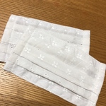 ラストです♪再販7薄地刺繍レースガーゼシンプル大人用プリーツマスク2点セット　