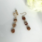 ブラウンオパールの３粒ピアス/イヤリング