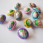 グラデ刺繍イヤリング