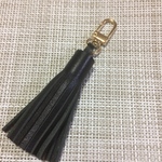 レザータッセルチャーム  ブラック