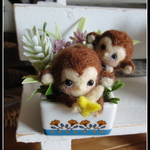 ＊お花×おさるくん2匹　陶器入り＊