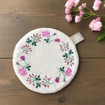 バラの刺繍のレトロなポットマット