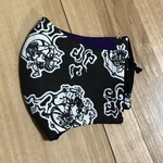 《夏用》手ぬぐいマスク(風神雷神　内側ポケット：紫（黒ぼかし大ボーダー）／自然染料) 大きめサイズ ／フィルターポケット付き