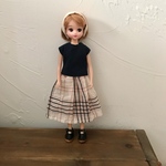 リカちゃん服　ネイビーとチェックのコーデ