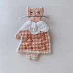 cat(cherry)