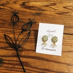 dry flower  earring & pierce楕円 white green/ドライフラワー  レジン