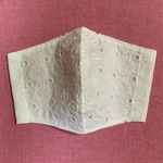 ⭐ 夏用マスク ✩.*˚豪華刺繍 総レース(オフホワイト・コットン)＋レースストレッチゴム付き·····1個