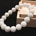 【732R】市場価格25万円♥希少 糸魚川産 珍しい色♥ラベンダー 翡翠 ブレスレット 9.5mm 桐箱 さざれ水晶 紫翡翠 