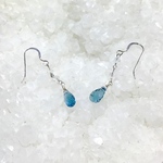 ティアドロップ ブルートパーズピアス