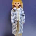 【期間限定お試し価格‼︎】リカちゃん　服　コート　ハンドメイド