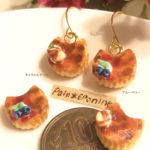 【片耳】にゃんこバスクチーズケーキピアスorイヤリング