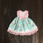 リカちゃん　ブライス　サイズ  服　ワンピース　アウトフィット