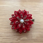 つまみ細工　髪飾り　ブローチ