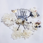 ヘッドアクセサリー&ピアス　hydrangea whiteお値下げ💴⤵️致しました