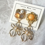 【イヤリング】vintage button accessory