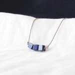 Blue Cube Short Necklace（ラピスラズリ）