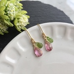 ワケアリsale・ピンクトパーズ＆ペリドット・ピアス　天然石