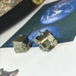 ミニチュア原石◇パイライトの結晶ピアス／ステンレス