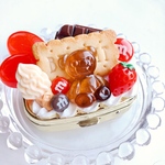 CANDY POP strawberry お菓子のピルケース  フェイクスイーツ スイーツデコ