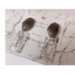 blacK and silveR earrings pierce
