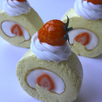 gomachangoma様オーダー ロールケーキのキーホルダー