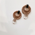 ラタン×ブラック　ピアス/イヤリング