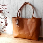 【再販】autumn garden** 馬ヌメ革の肩掛けトートバッグ