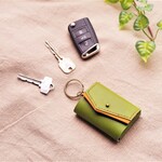 【試作品価格】 ✻　🚗スマートキーケース　～simple ◐two-tone ～　✻ 　牛革　✻　抹茶きみどり　×　濃キャメルオレンジ　✻ 