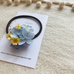 青の紫陽花シリーズ　ヘアゴム　黄色の花