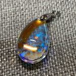 虹のしずく夕虹 青金ペンダントトップ VD-279