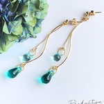sea drop エメラルド　ピアス/イヤリング
