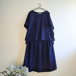 【送料無料】昭和レトロ　夏用着物の生地で作った　シンプルな五分袖のTシャツブラウスとギャザースカート　セットアップ