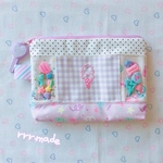 アイス刺繍♡シャカシャカポーチ