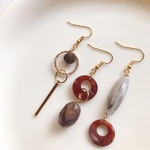 大人なアシンメトリーピアス