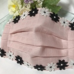 夏用　花柄刺繍 プリーツマスク 