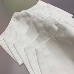 お徳用！！ 白マスク色 1セット（５枚入）　マスク用ゴム付（大人女性用　中）（夏場でも涼しさを感じさせるマスクです）