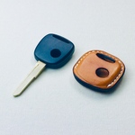 【手縫】車のキャメル色本革キーカバー